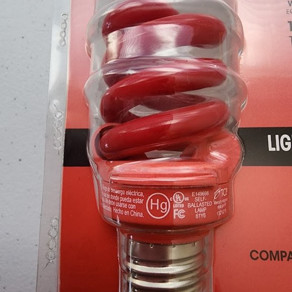 TCP 60W Equivalent Bug Light Compact Fluorescent Light Bulb Spiral. - Picture 4 of 6